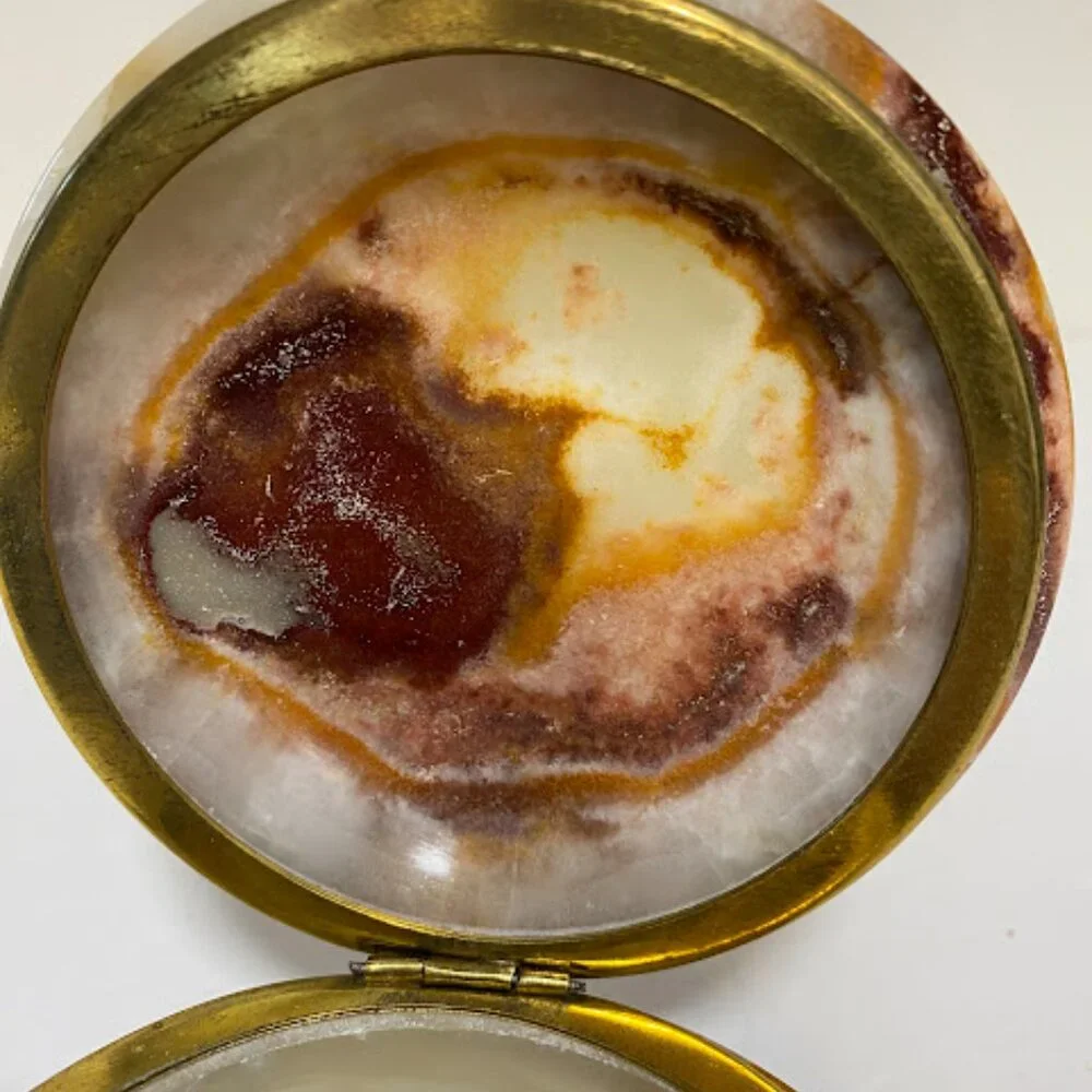 Vintage Onyx Stone Trinket Box with Brass Hinge – Round Marble Jewelry Box - Picture 8 of 9